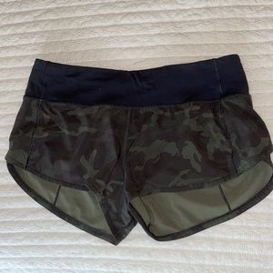 Lululemon Speed Up shorts